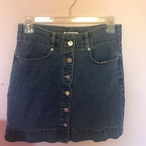 denim skirt